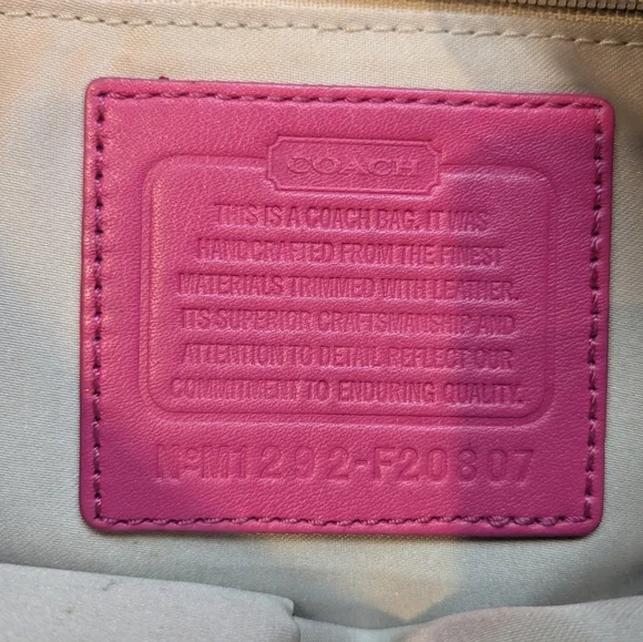 Coach Tote Carry All With Coach Jacquard And Pink Leather Trimp With Zipper - Picture 2 of 12